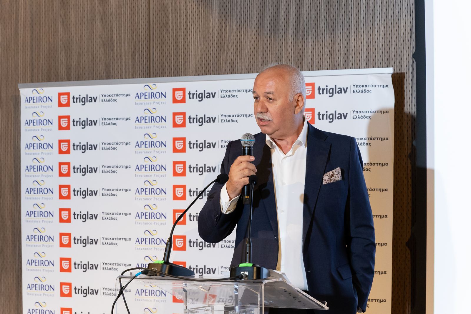 Για Τρίτη Συνεχόμενη Χρονιά το 1ο Βραβείο Παραγωγής στη Sofos Insurance Agency από την Apeiron