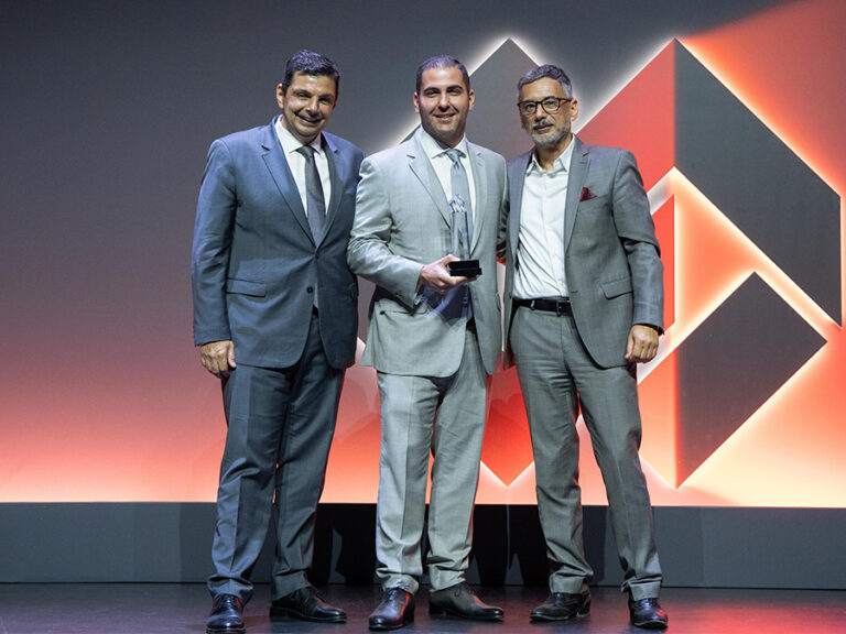 MEGA Brokers: Τρεις διακρίσεις στα Sales Awards της Interamerican