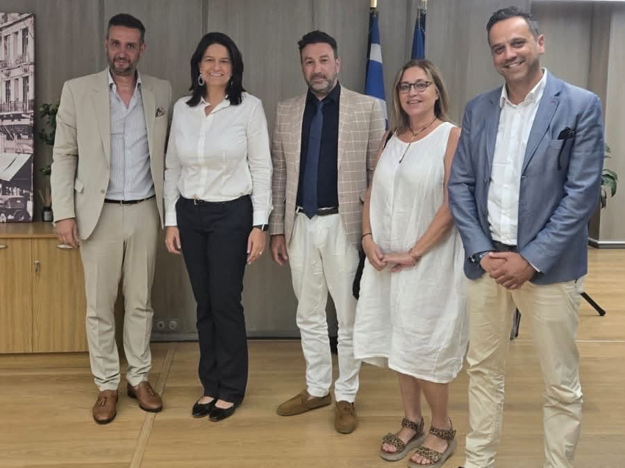 Συνάντηση ΣΠΑΤΕ με την Υπουργό Εργασίας Συνάντηση ΣΠΑΤΕ με την Υπουργό Εργασίας
