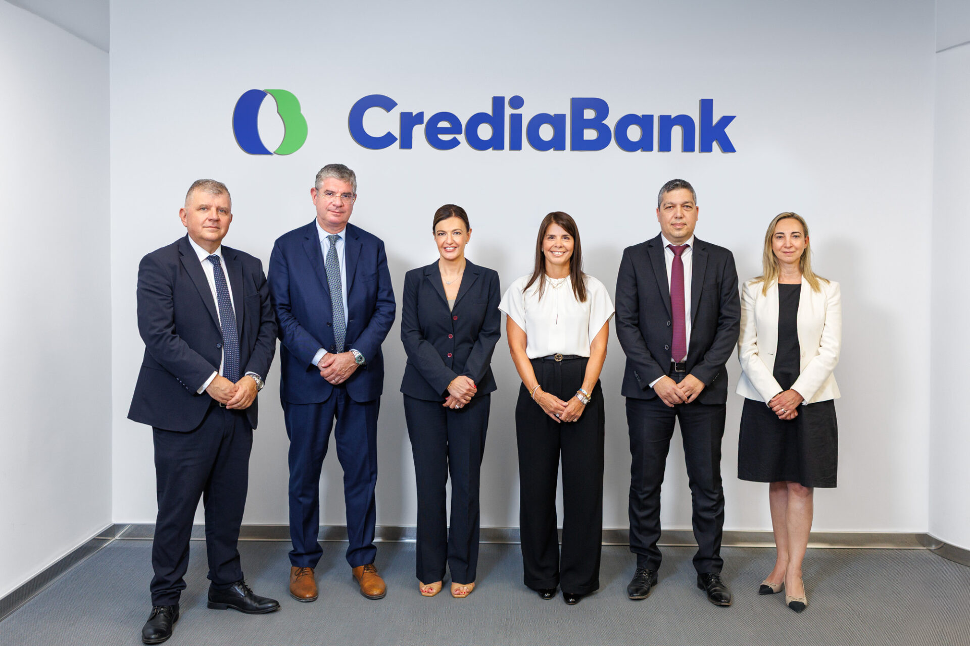 Συμφωνία CrediaBank - Ευρωπαϊκή Τράπεζα Επενδύσεων Συμφωνία CrediaBank - Ευρωπαϊκή Τράπεζα Επενδύσεων