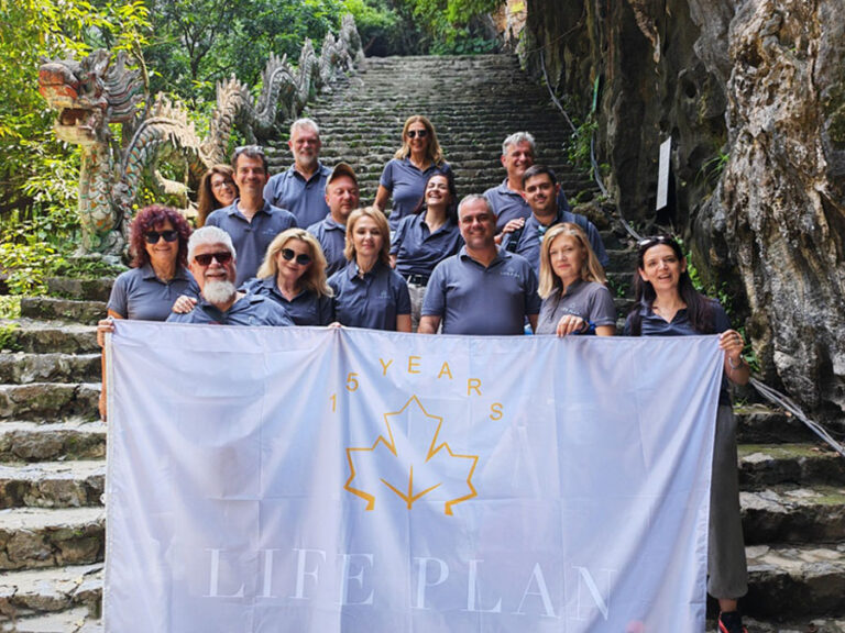 Life Plan: Επετειακό ταξίδι στο Βιετνάμ και βραβεύσεις συνεργατών για τα 15 χρόνια λειτουργίας της